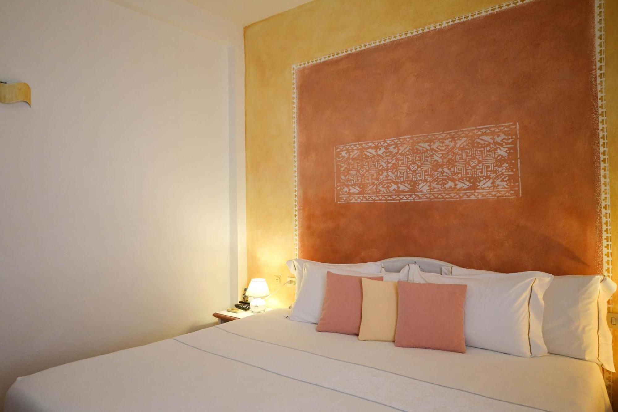 Boutique Hotel Sant'Andrea & Relais Сан Панталео Екстериор снимка