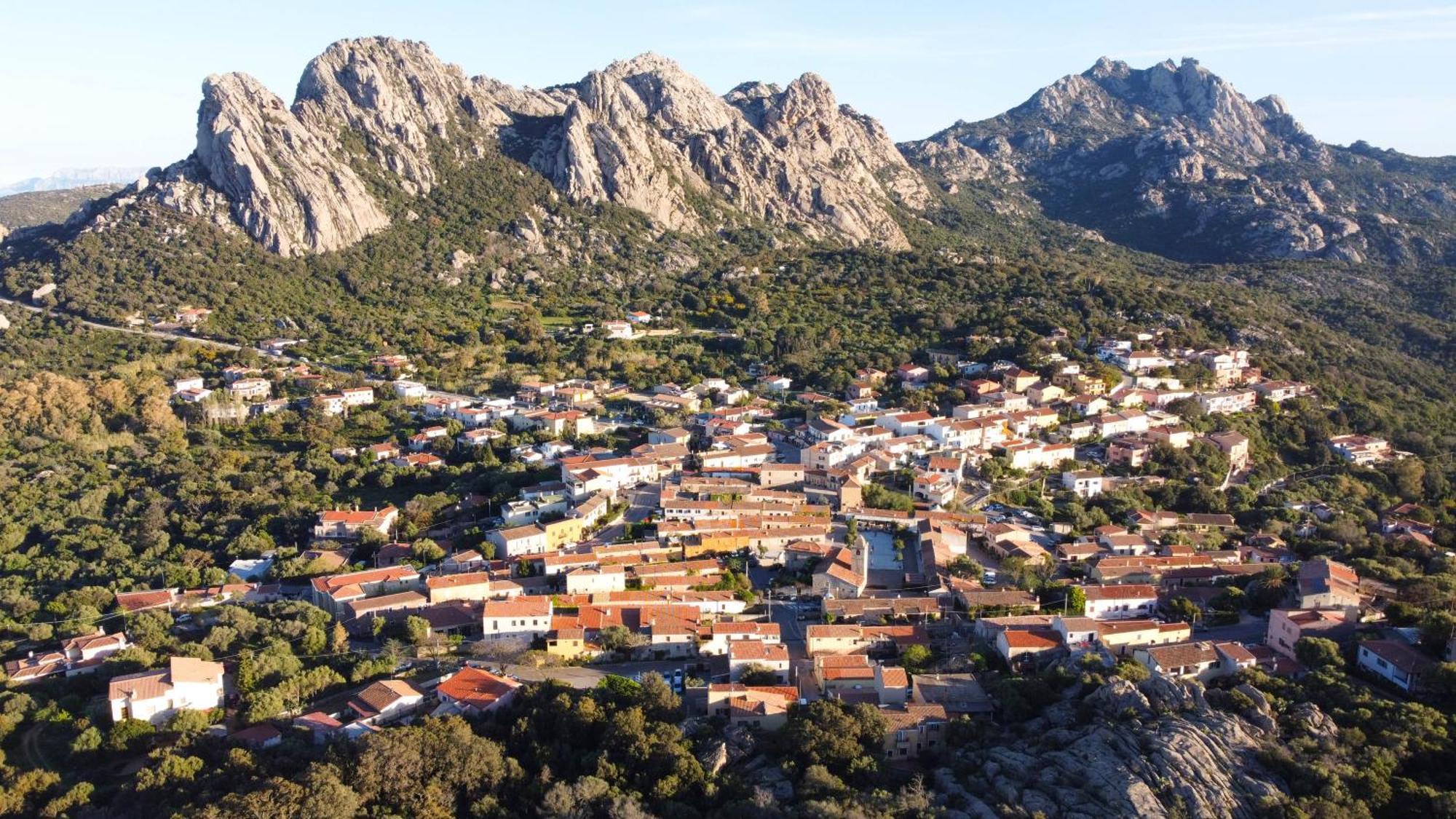 Boutique Hotel Sant'Andrea & Relais Сан Панталео Екстериор снимка