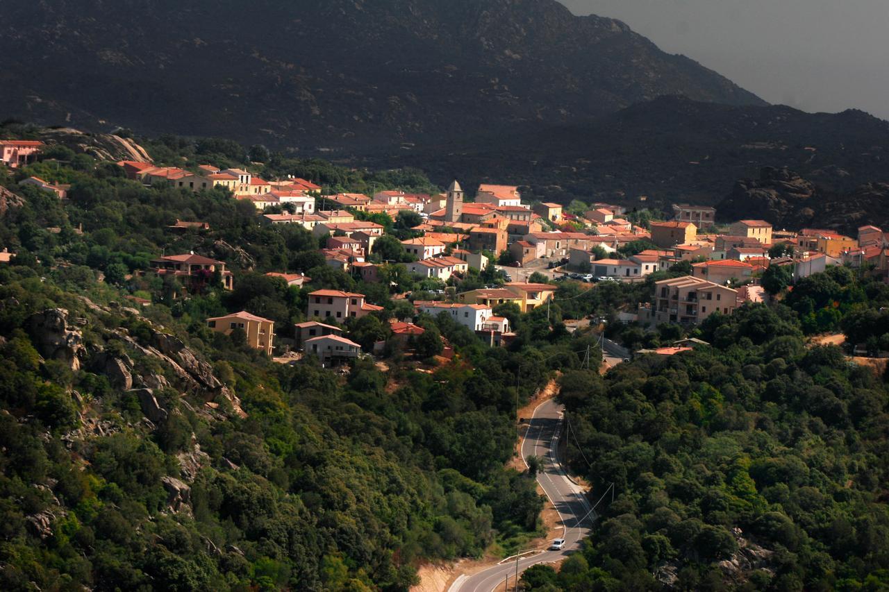 Boutique Hotel Sant'Andrea & Relais Сан Панталео Екстериор снимка