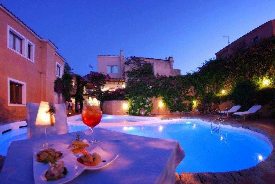 Boutique Hotel Sant'Andrea & Relais Сан Панталео Екстериор снимка