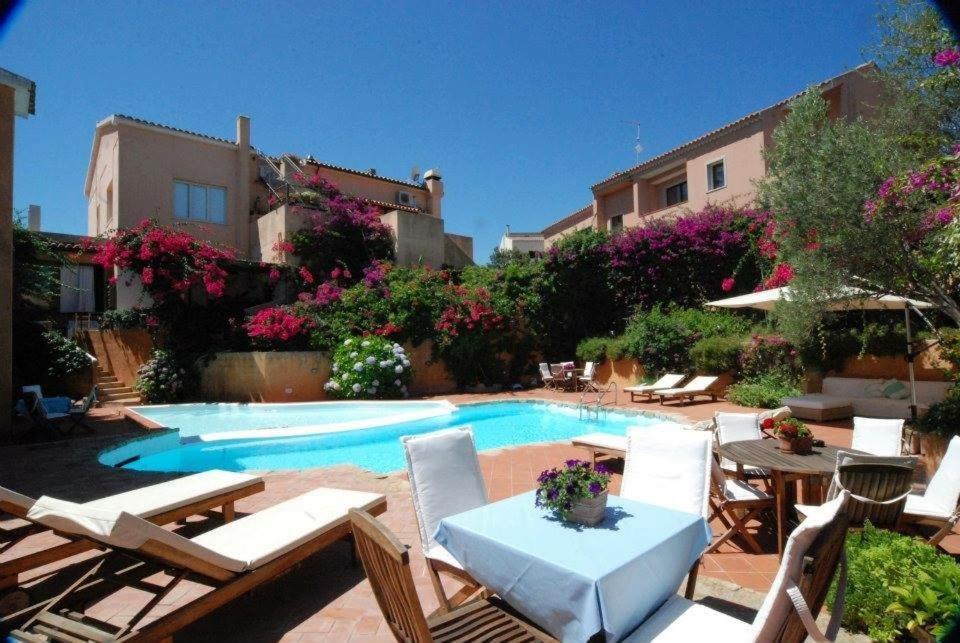 Boutique Hotel Sant'Andrea & Relais Сан Панталео Екстериор снимка